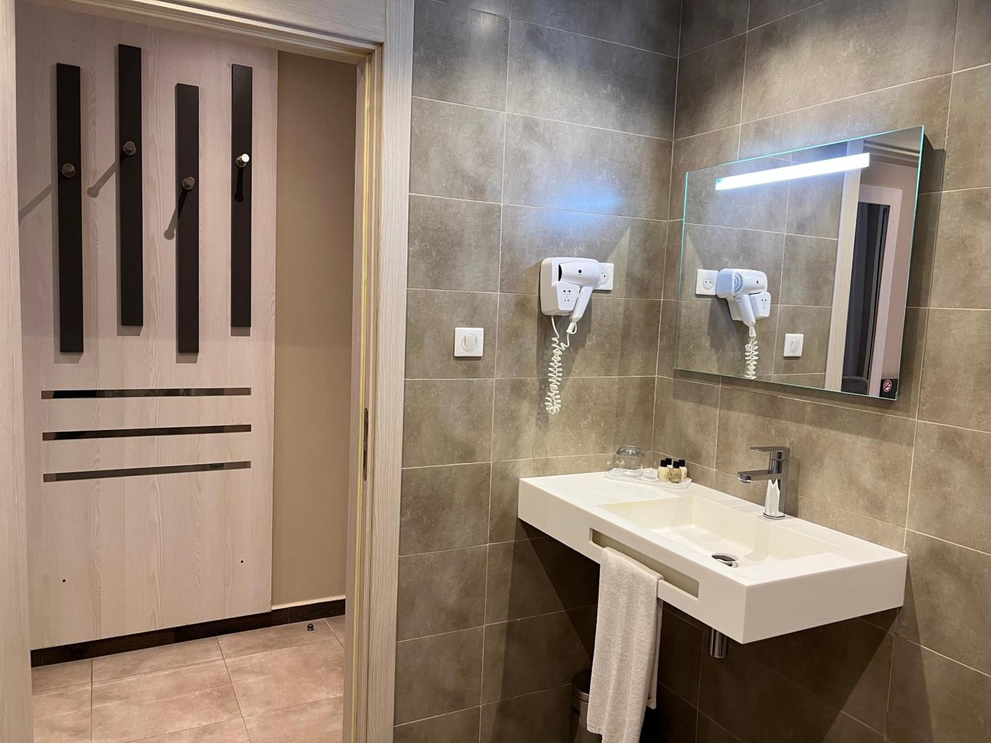 Hotel Ben Aouda & Spa Tipaza Zewnętrze zdjęcie