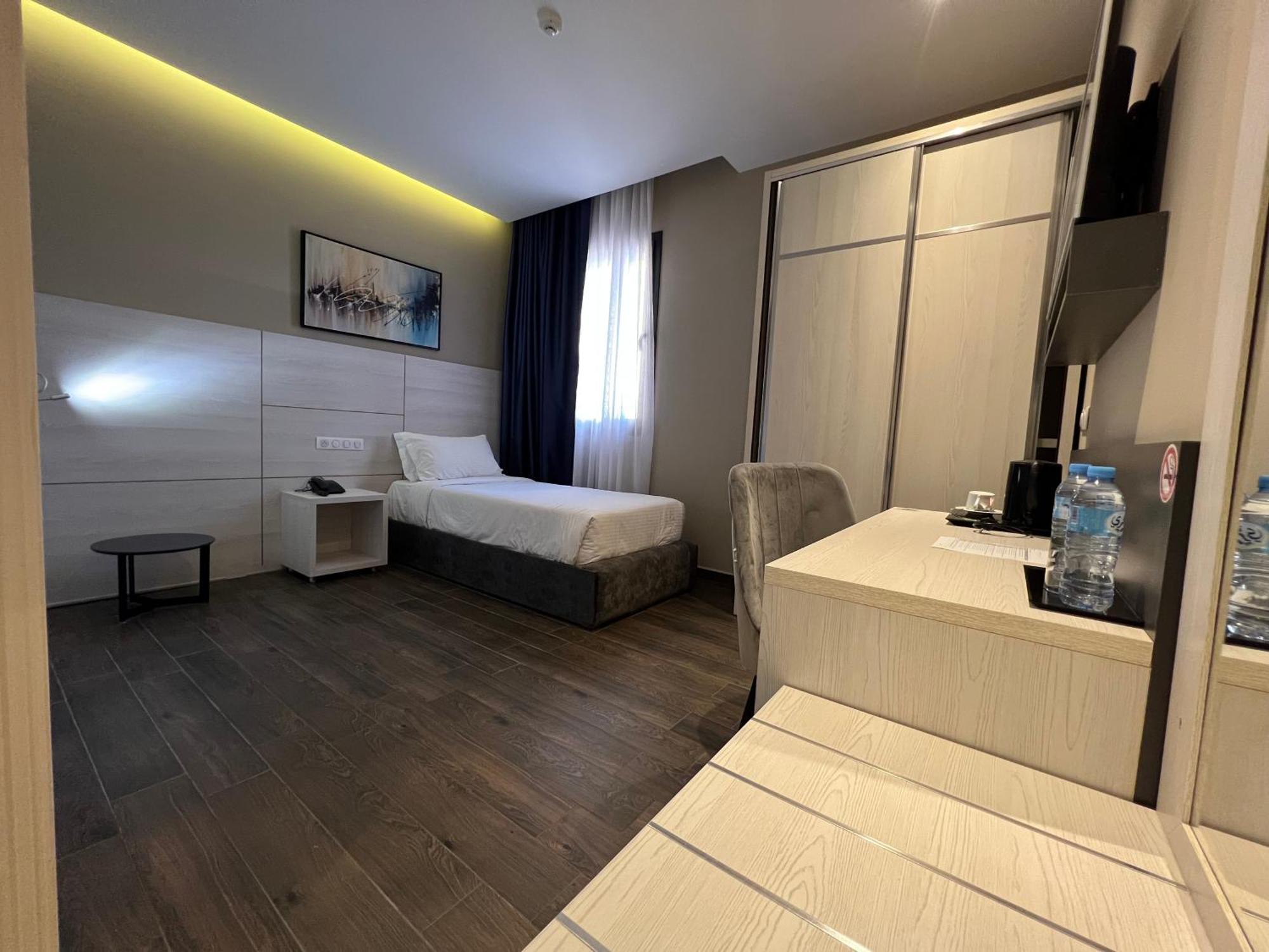 Hotel Ben Aouda & Spa Tipaza Zewnętrze zdjęcie