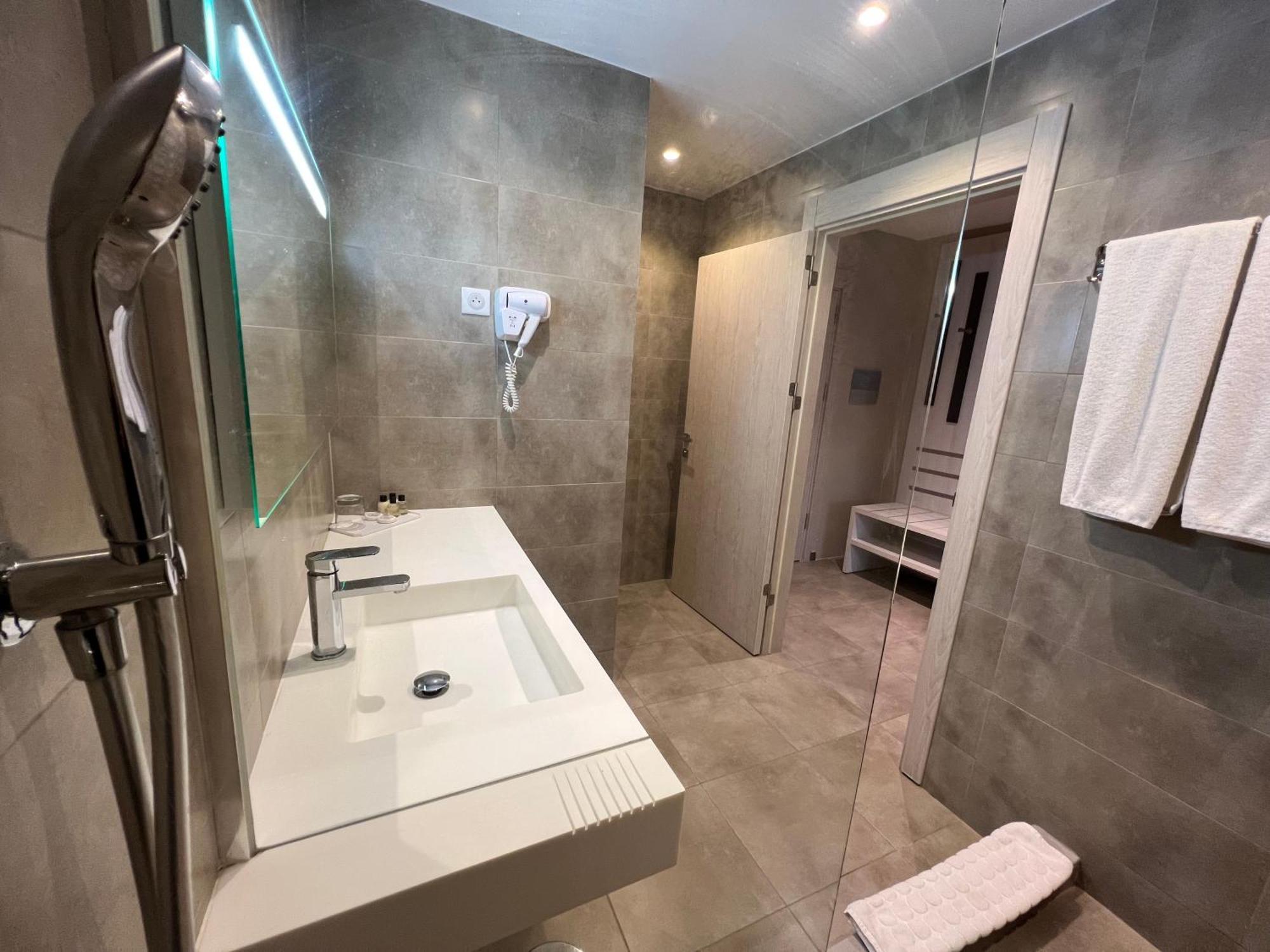 Hotel Ben Aouda & Spa Tipaza Zewnętrze zdjęcie